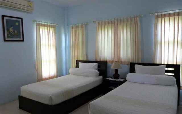 Bann Suan Rachawadee B&B