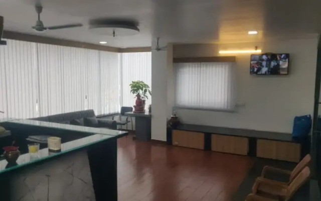 Lakshmi Residency By Sky Inn