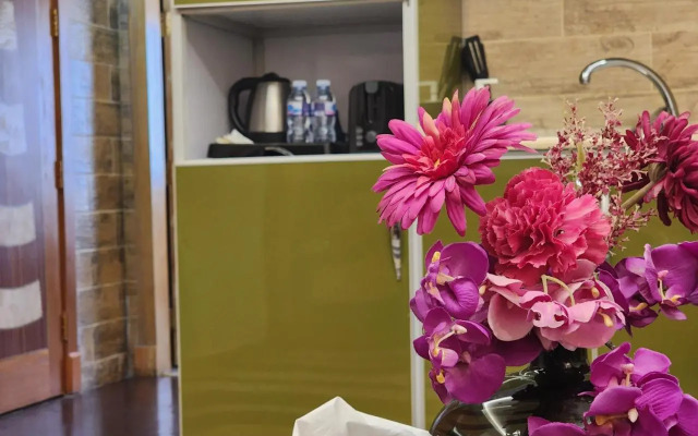 Shate Al Hayat Hotel Suites