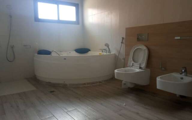 Residence Divine Palace