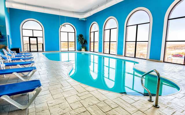 AmericInn by Wyndham Branson & Conference Center