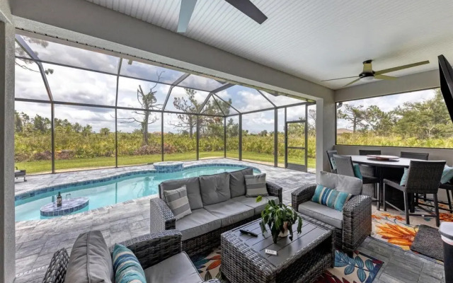 13831 Begonia Circle