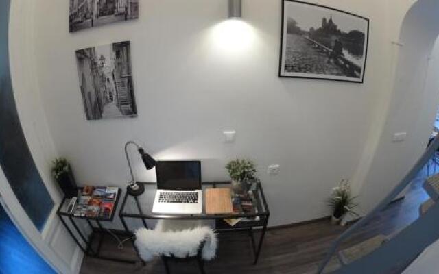 NILA Opera Apartment