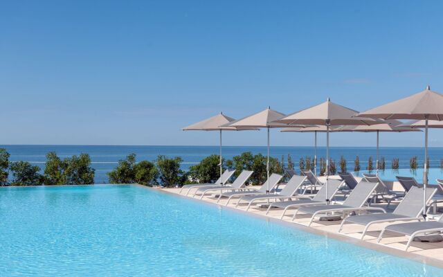Resort Amarin Apartments