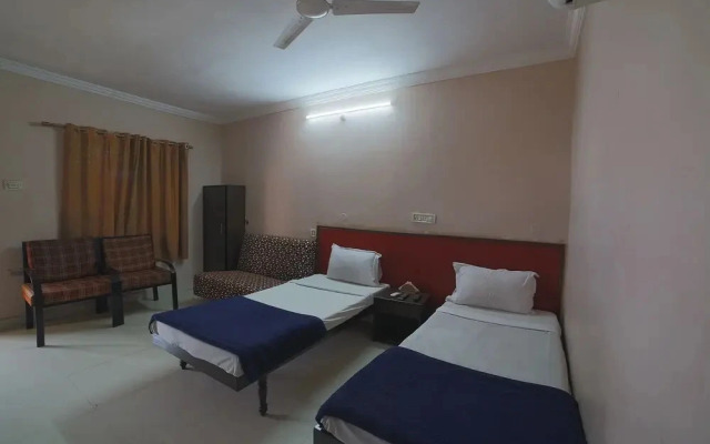 Hotel Sri Krishna by OYO Rooms