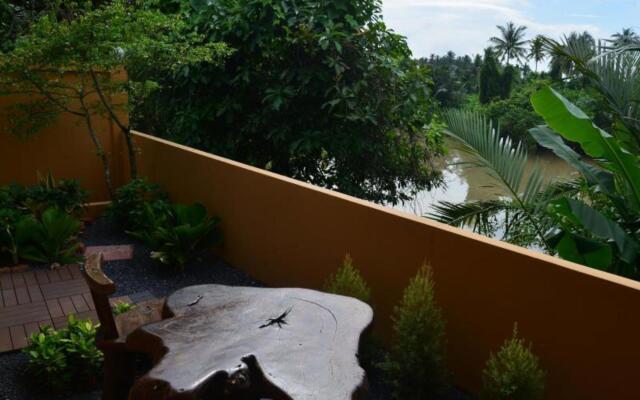 Sucholtee Resort