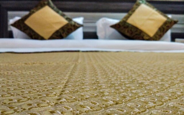 Dwivedi Hotels Hotel Elena
