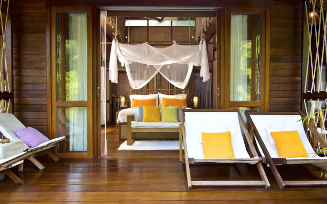 The FloatHouse River Kwai