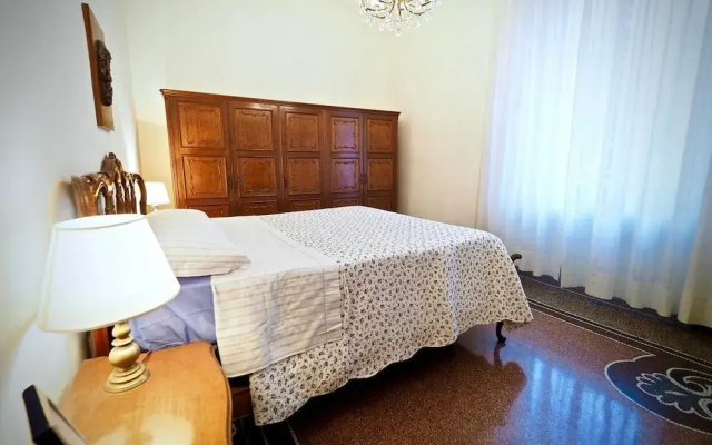 Comoda Centrale Casa Ravasco