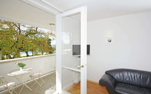 Modern Apartment in Zadar With Terrace