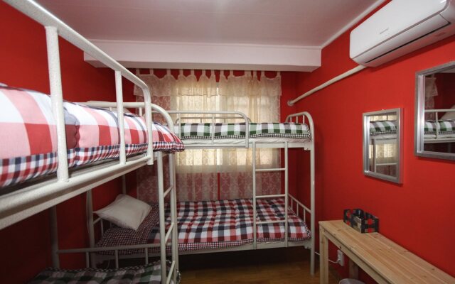 Zak's Guest House