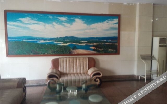 Xintiandi Hotel
