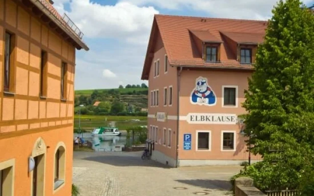 Elbklause Niederlommatzsch
