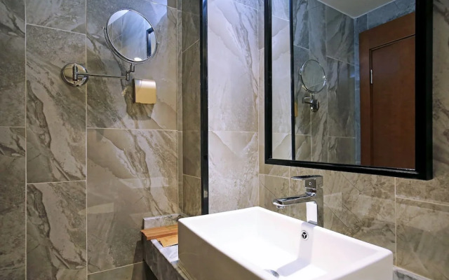 Immersing Hotel Guihu Branch