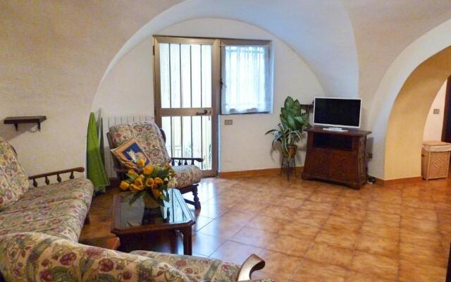 Casa Mamma Rosetta, one Step Away From the Sea, the Mountains and the Cycle Path