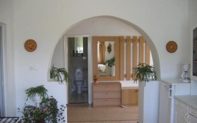 Bor Apartmanház