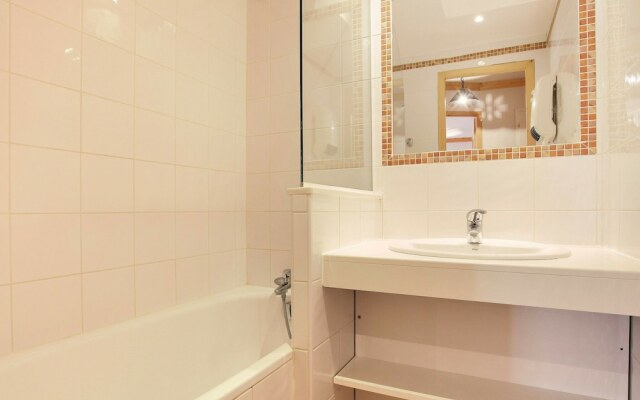 Rustic apartment in the center of Notre Dame de Bellecombe