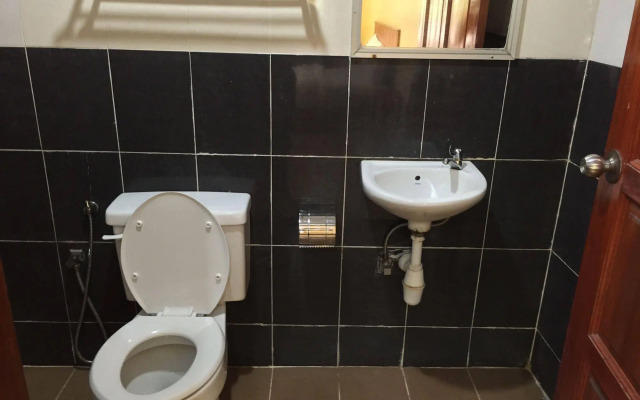 Landcons Hotel