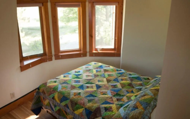 Wisehart Springs Inn