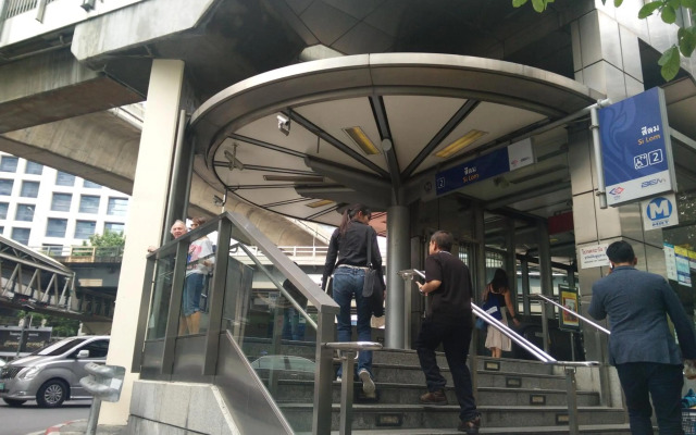 Pula Silom