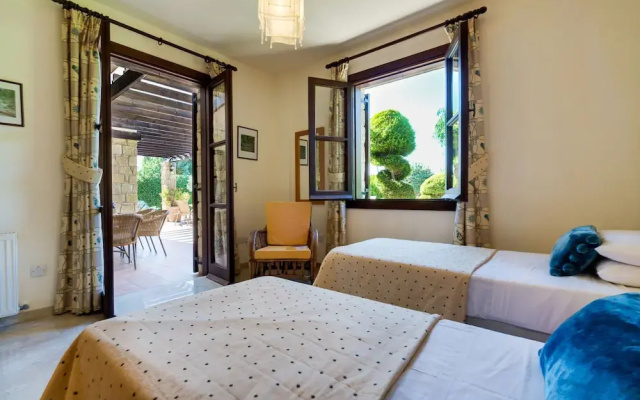 3 BR Villa Anarita - Aphrodite Hills - APH 3530