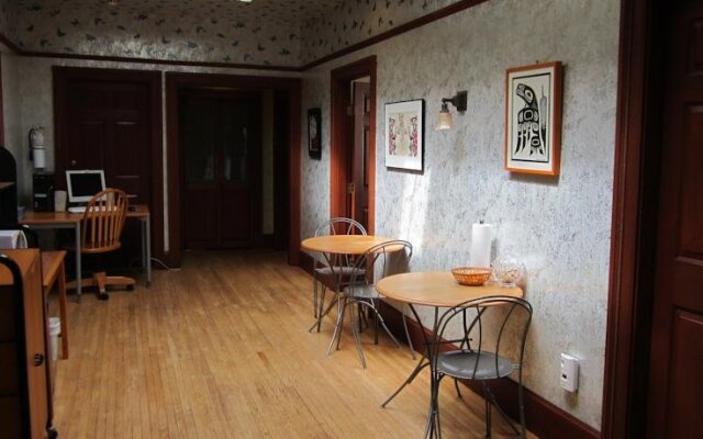 Java Lodge Bed & Breakfast
