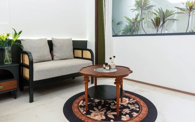 Vishan Garden Trendy Hostel