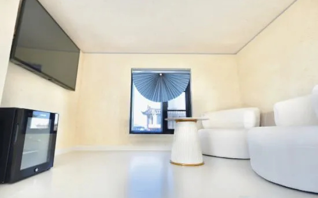 Dali | Lansen 270 ° Mountain and Sea View Luxury Accommodation (Erhai Caicun Wharf Store) – Guest Rooms – Dali