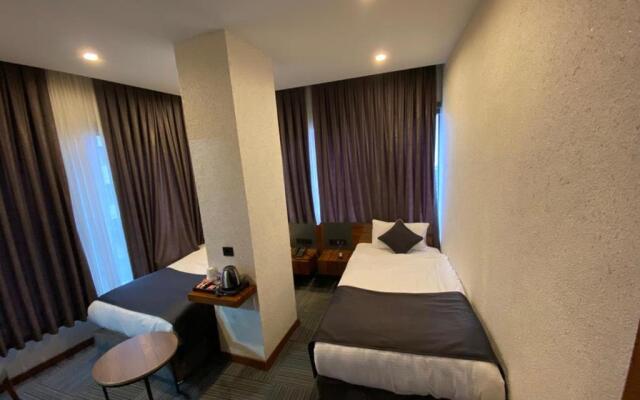 Med Airport Hotel