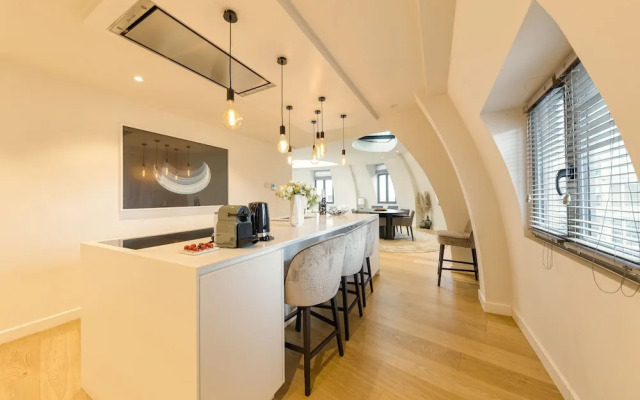 Triplex penthouse in the city center