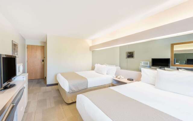 Microtel Inn & Suites by Wyndham Sainte Genevieve