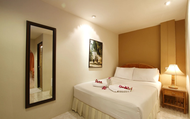 Summer Breeze Hotel