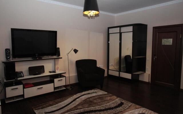 E-hotel