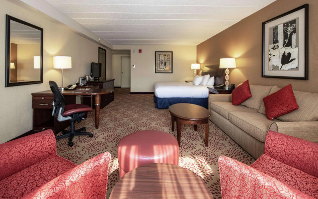 DoubleTree by Hilton Pittsburgh Monroeville Conv Center