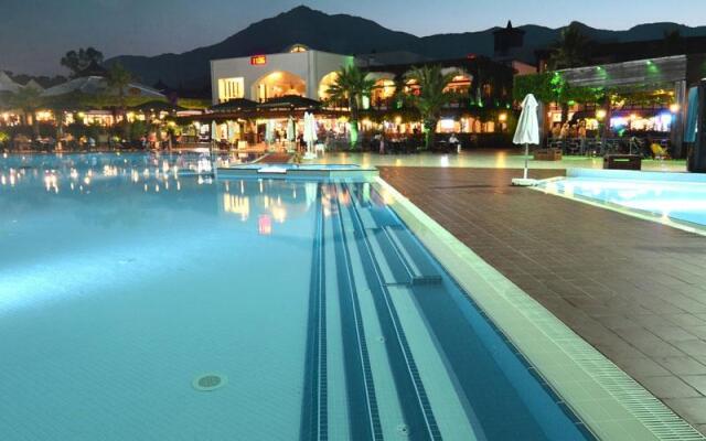 Emelda Sun Club Hotel