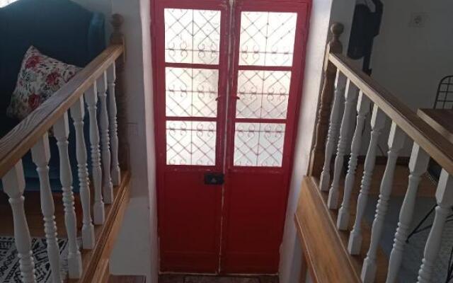 Cozy House With Sea View in Ayvalik