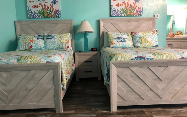 Kon Tiki Inn