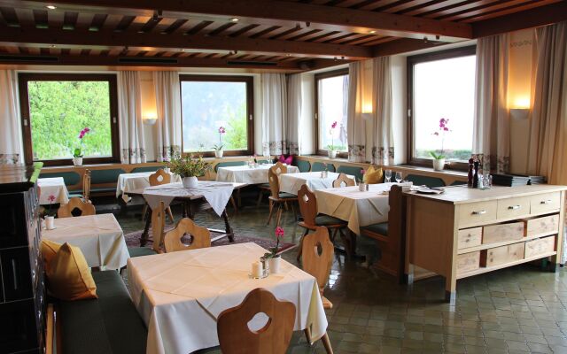 Hotel Schöne Aussicht