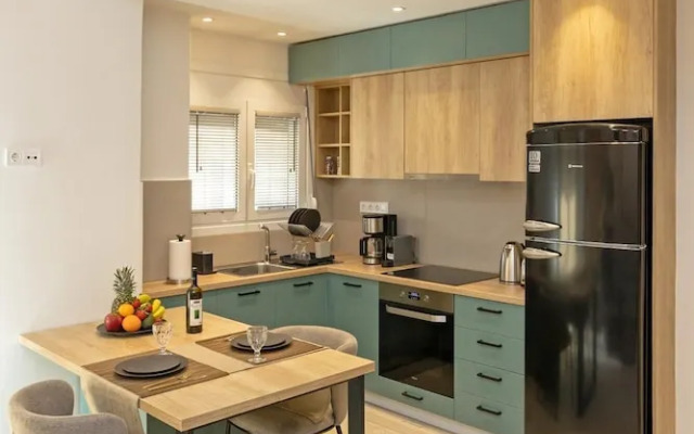 Urban Apartment in Egaleo