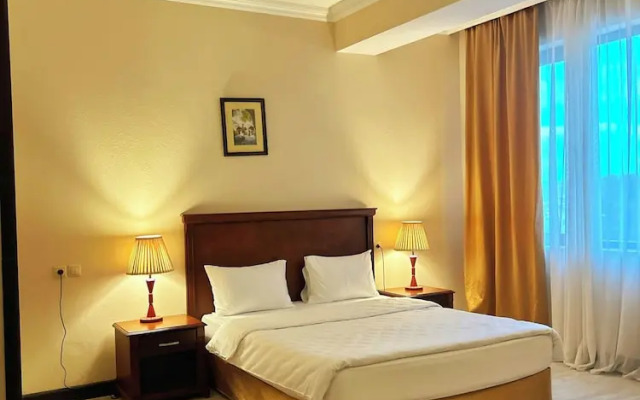 Crown Suites