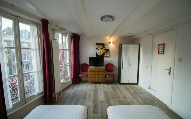 Hotel & bar Royal taste Amsterdam