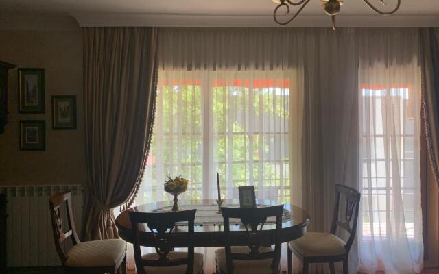 Apartament Boem în Inima Oraşului Craiova