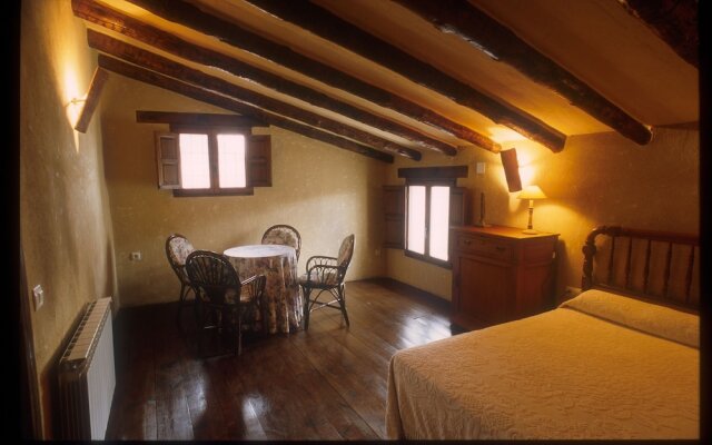 Casas Rurales Tio Frasquito y Cleto