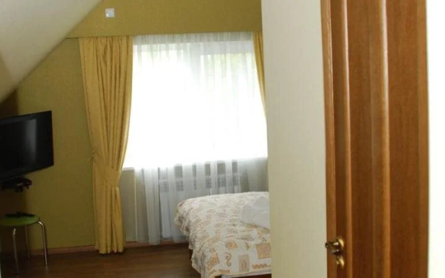 Hotel Yar