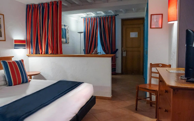 Отель Oasi Di Kufra Hotel