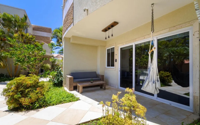 2br2 5BA Townhome - Fullyequipped - Pool - Parking