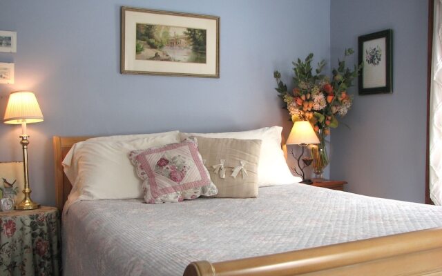 Rose Arbour Bed & Breakfast