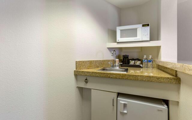 Windmill Suites Surprise - Phoenix, Ascend Hotel Collection
