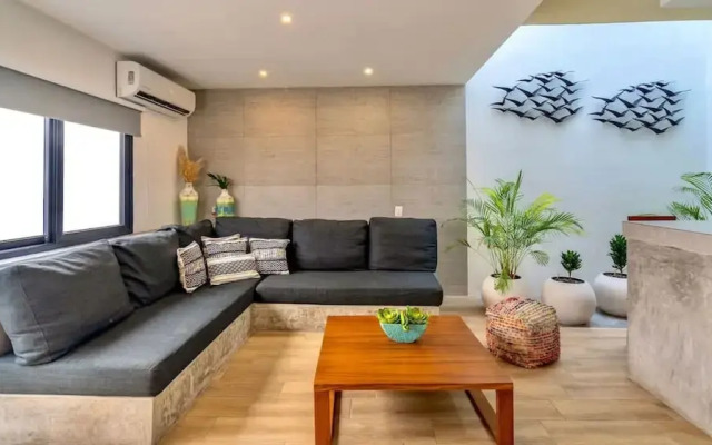 1 BR Apartment With Rooftop Pool Hammocks by Waves Management