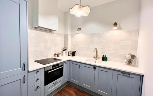 Redland Suites - Apartment 6